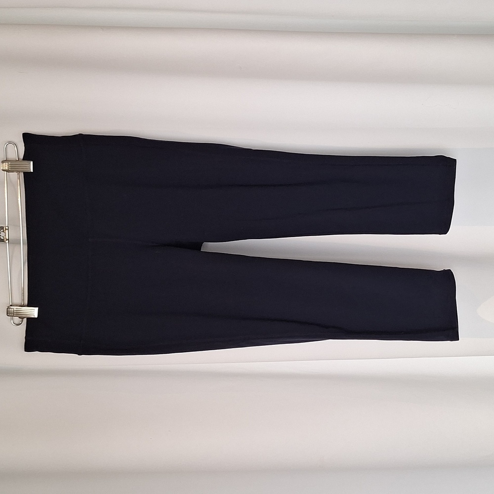 Athleta navy blue capri leggings Size M